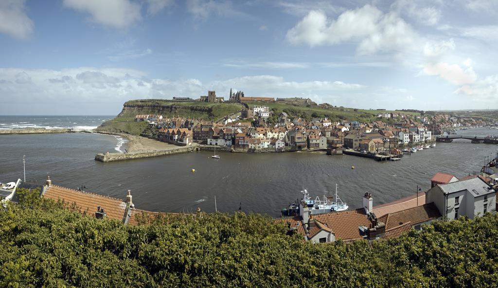 The Waverley Whitby Exterior photo